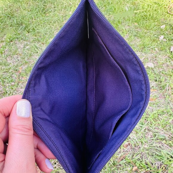 Coach F67523 purple snakeskin embossed tech pouch NWT MSRP $138 - Picture 10 of 12